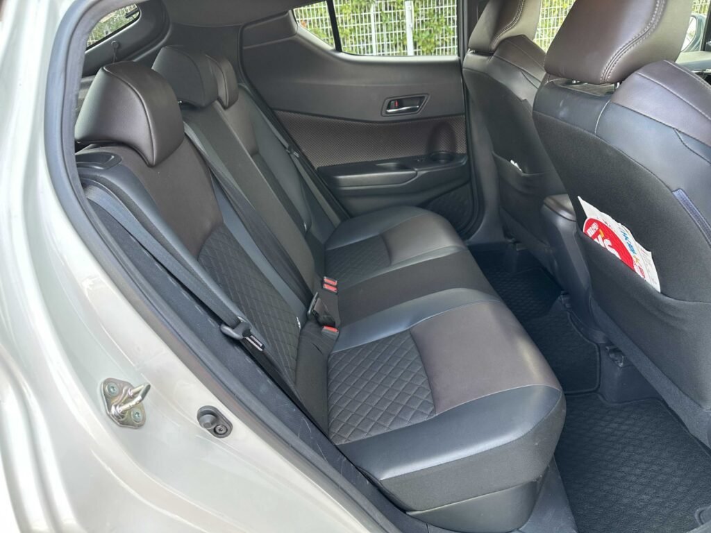 TOYOTA C-HR HYBRID G 2018