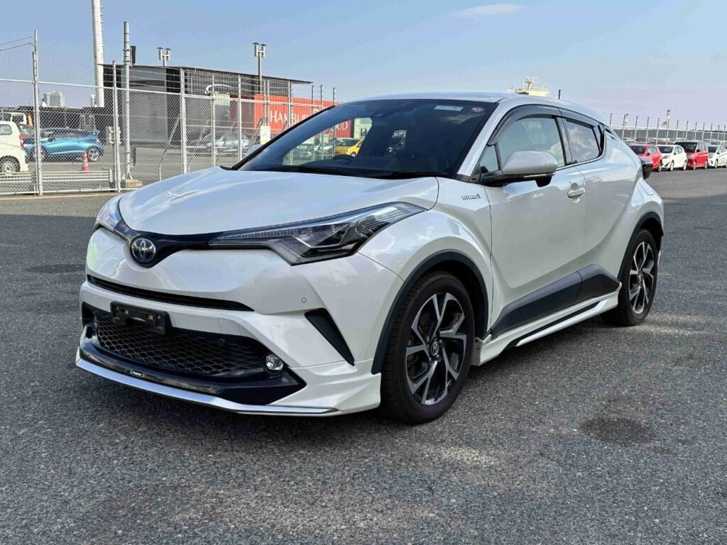 TOYOTA C-HR HYBRID G 2018
