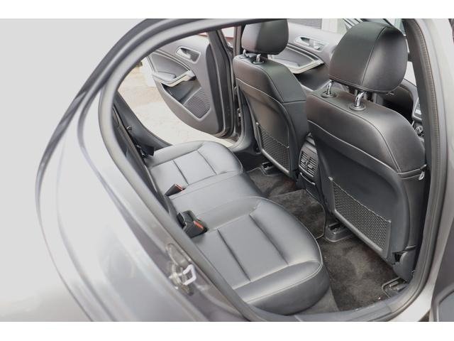 MERCEDES BENZ GLA CLASS 2019