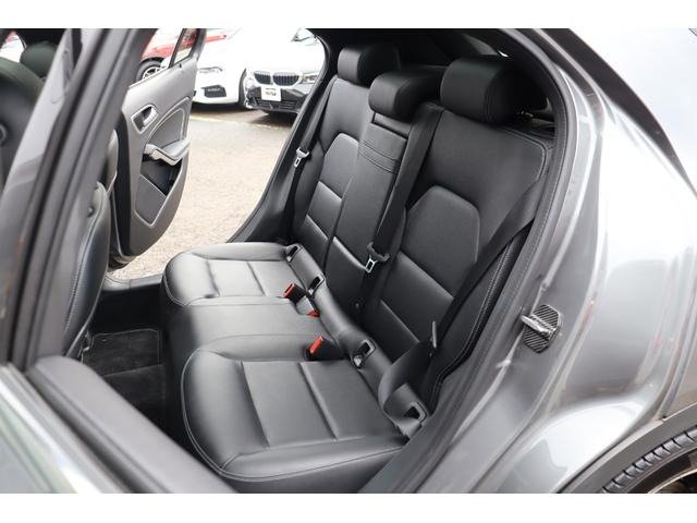 MERCEDES BENZ GLA CLASS 2019