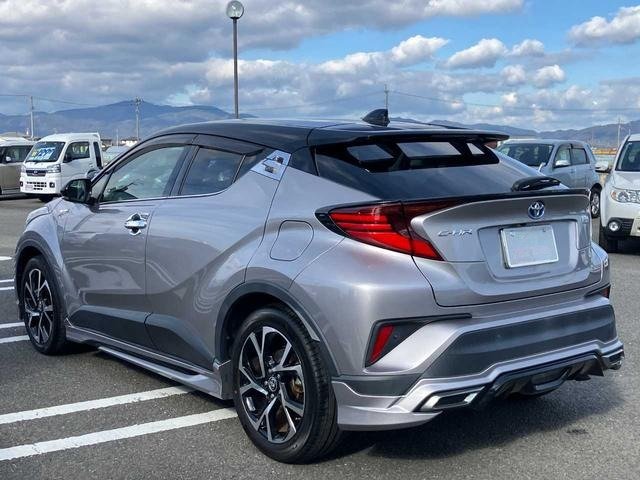 TOYOTA C-HR HYBRID G 2020 TWO-TONE