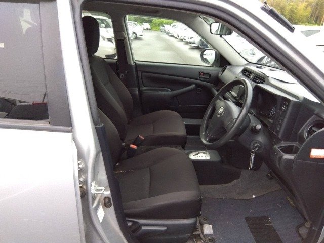 TOYOTA PROBOX 2020 SILVER