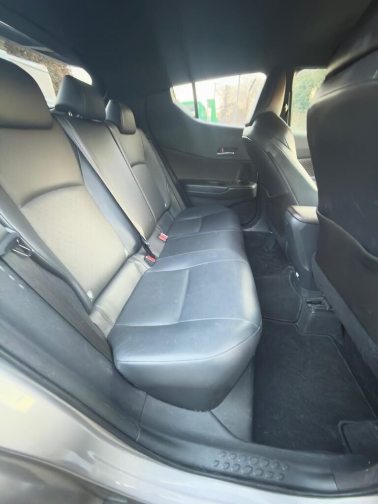 TOYOTA C-HR HYBRID G 2019